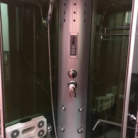 Ξενοδοχείο με διαμερίσματα закарпатський струмок *